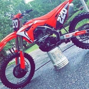 Meet your Posher, Aidan